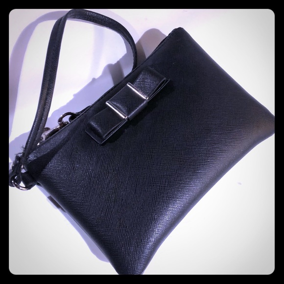 Coach wristlet / wallet - Picture 1 of 2